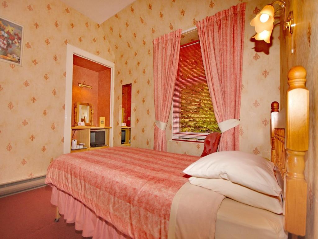 Birchwood Hotel Pitlochry Bilik gambar