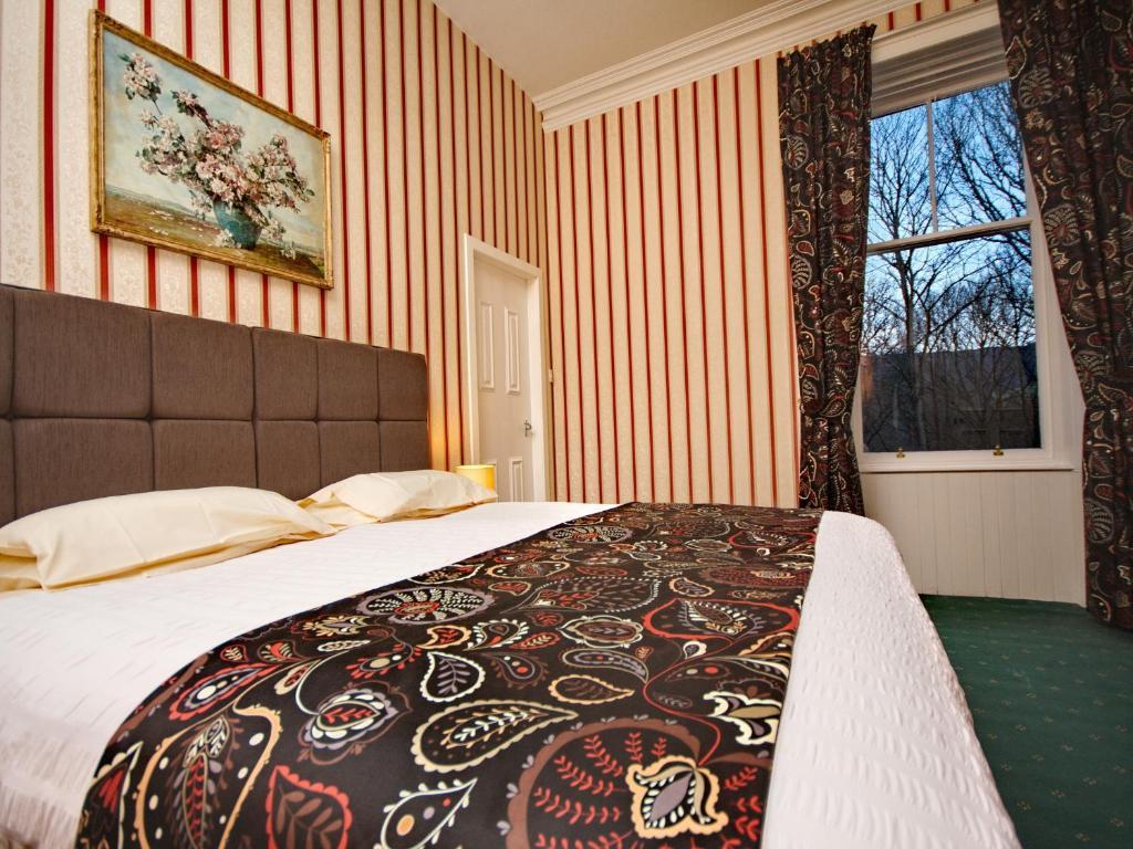 Birchwood Hotel Pitlochry Bilik gambar
