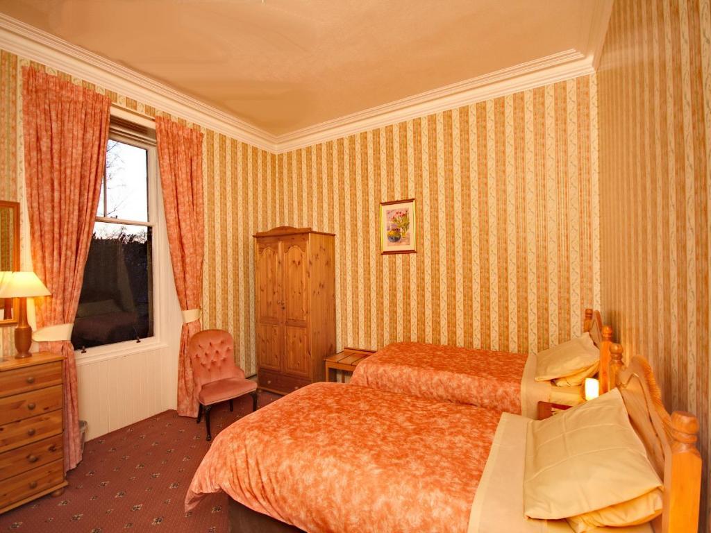 Birchwood Hotel Pitlochry Bilik gambar